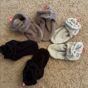 Zutano Baby booties with grippers